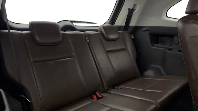 View Toyota Innova Hycross Image 10 Used Toyota Innova Hycross Image 10