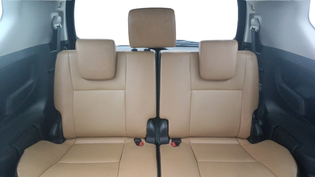 View Toyota Innova Crysta Image 13 Used Toyota Innova Crysta Image 13