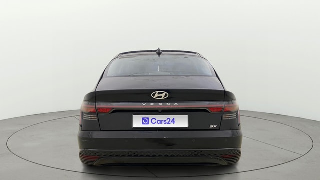 View Hyundai Verna Image 43 Used Hyundai Verna Image 43