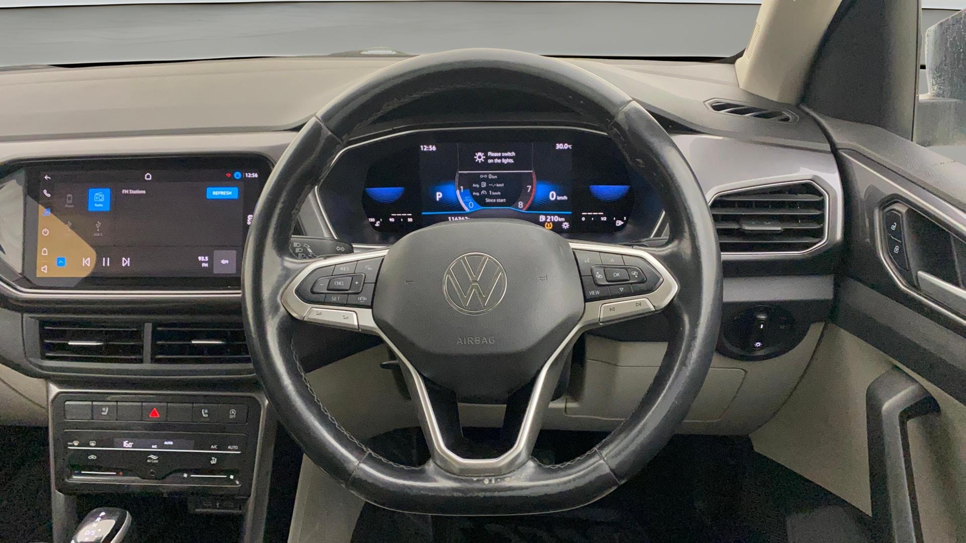 View 2022 Volkswagen Taigun 1.0 TSI Topline AT Image 13 Used 2022 Volkswagen Taigun 1.0 TSI Topline AT Image 13