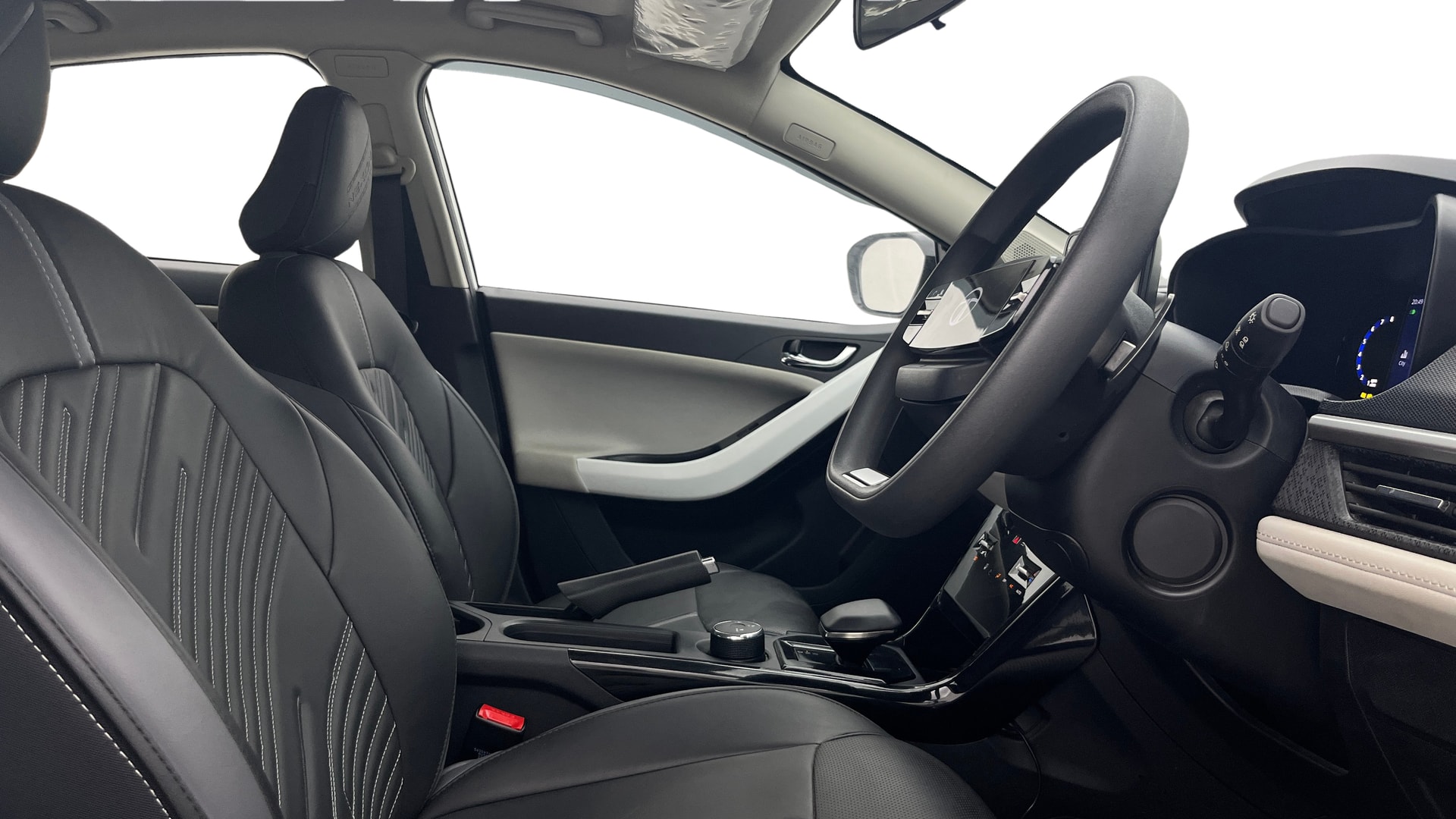 View 2024 Tata Nexon Revotron XE Image 26 Used 2024 Tata Nexon Revotron XE Image 26