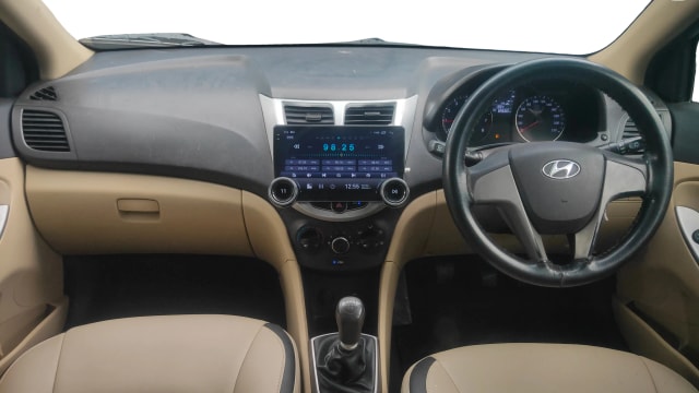 View Hyundai Fluidic Verna Image 28 Used Hyundai Fluidic Verna Image 28