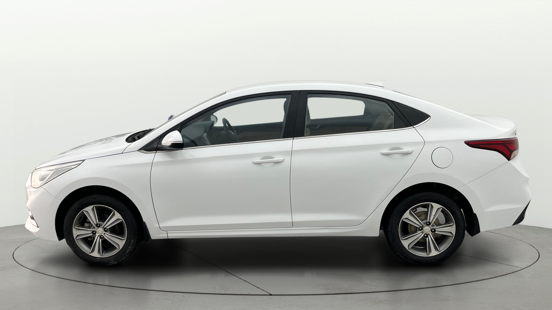 Used 2018 Hyundai Verna Used 2018 Hyundai Verna