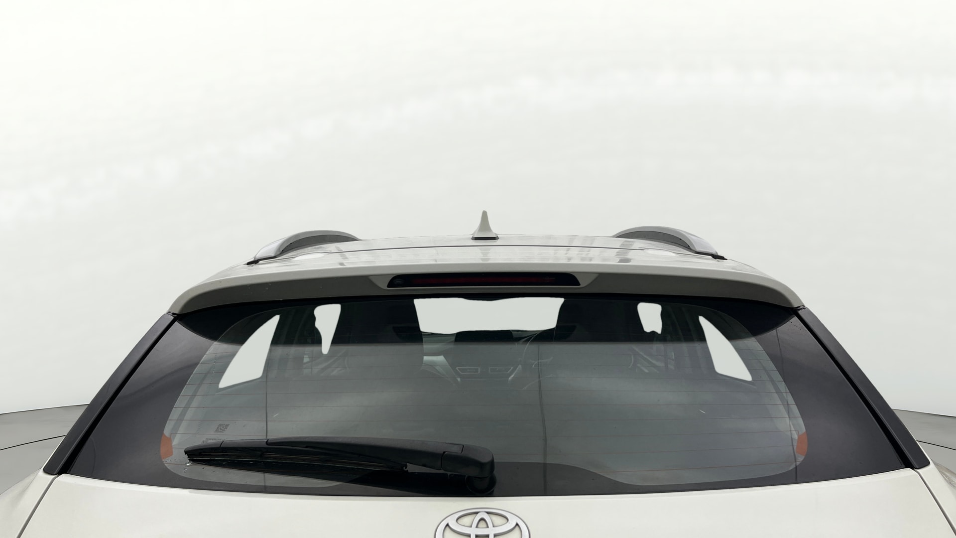 View 2024 Toyota Urban Cruiser Taisor V 1.0 Petrol MT Image 5 Used 2024 Toyota Urban Cruiser Taisor V 1.0 Petrol MT Image 5