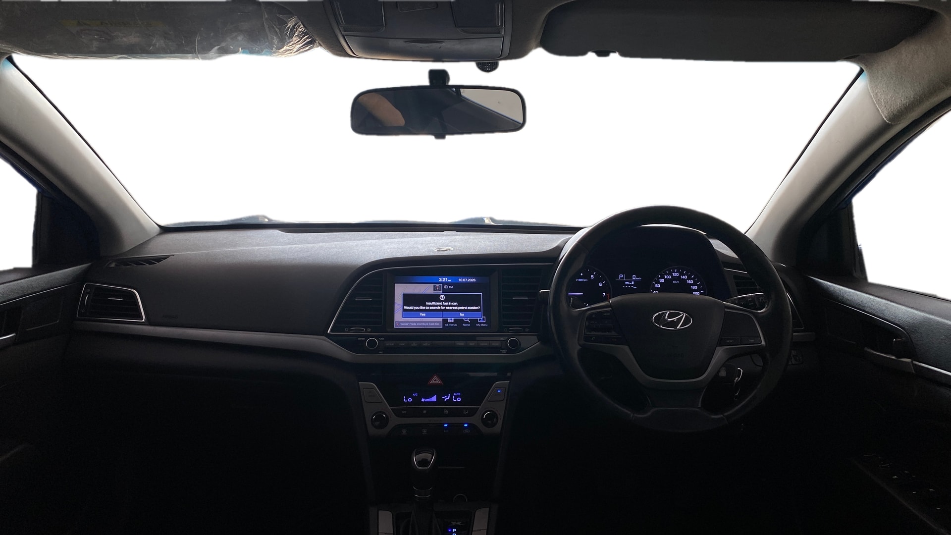 View 2017 Hyundai Elantra 1.6 CRDi S Image 15 Used 2017 Hyundai Elantra 1.6 CRDi S Image 15