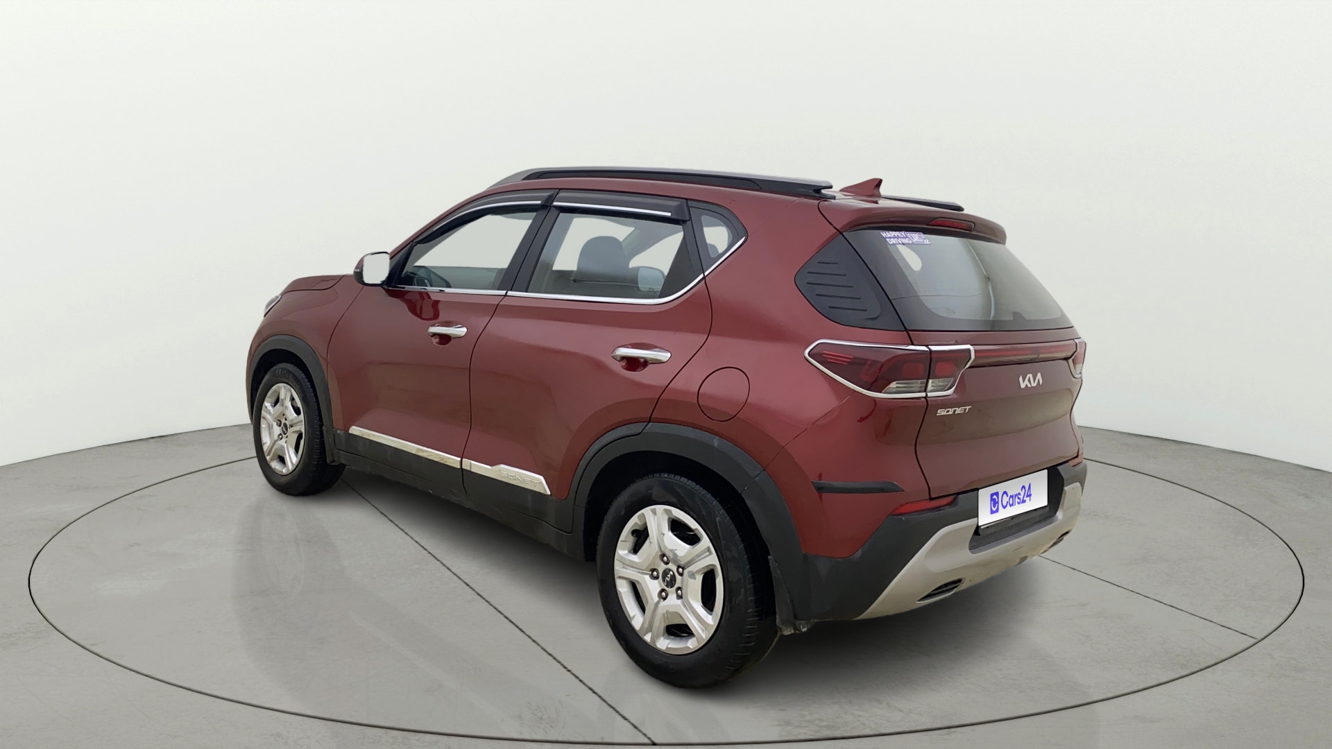 View 2023 Kia Sonet HTK Plus Diesel Image 2 Used 2023 Kia Sonet HTK Plus Diesel Image 2