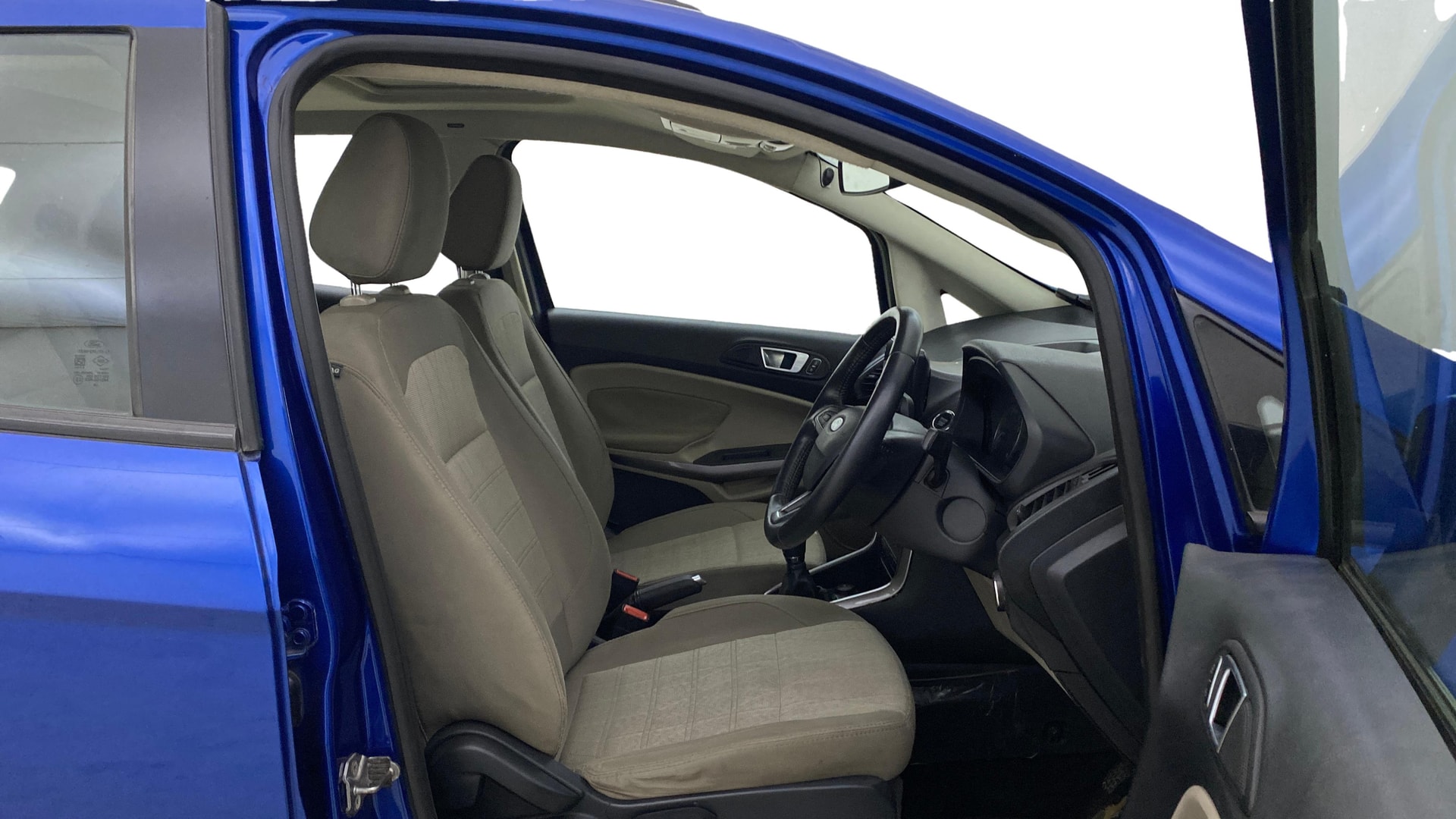 View 2019 Ford EcoSport 1.5 TDCi Diesel Ambiente BS IV Image 17 Used 2019 Ford EcoSport 1.5 TDCi Diesel Ambiente BS IV Image 17