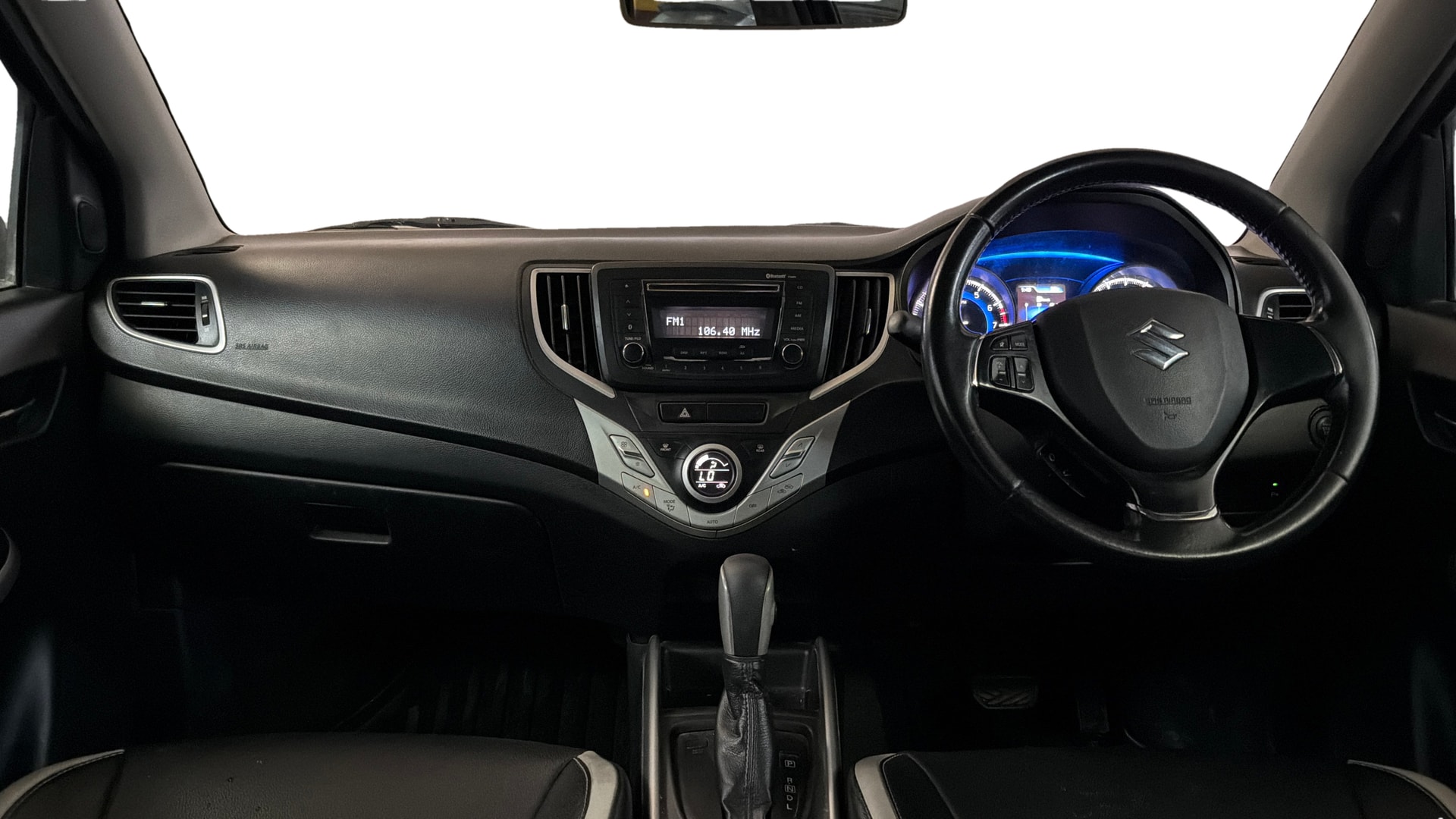 View 2017 Maruti Suzuki 1000 Base Variant Image 15 Used 2017 Maruti Suzuki 1000 Base Variant Image 15