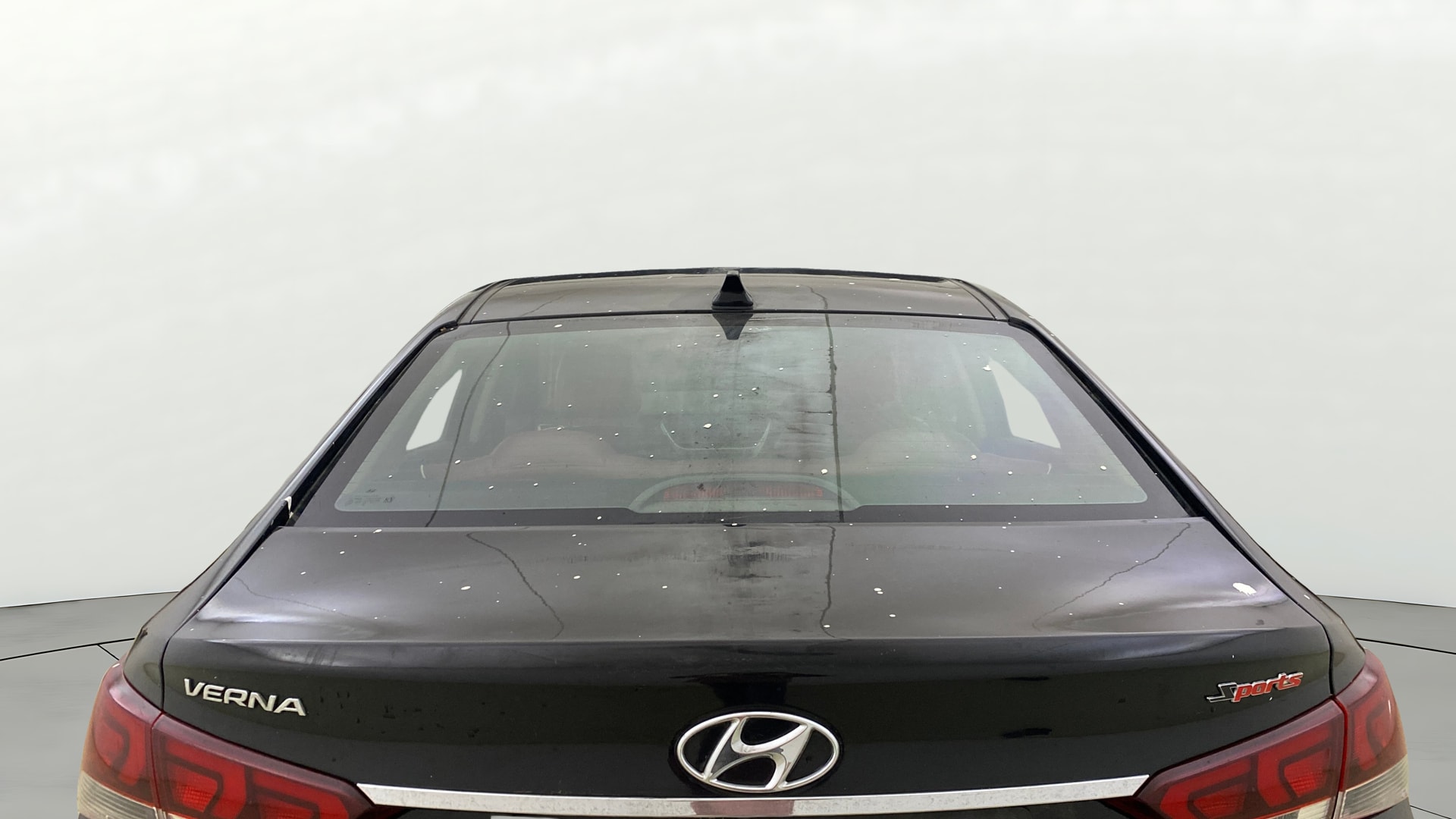 View 2019 Hyundai Verna 1.6 VTVT SX Image 5 Used 2019 Hyundai Verna 1.6 VTVT SX Image 5