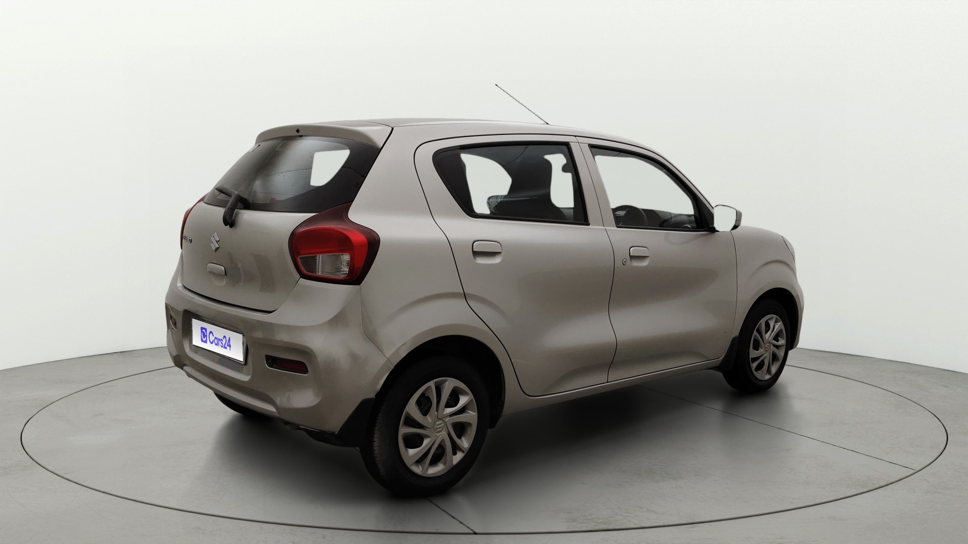 View 2022 Maruti Suzuki 1000 Base Variant Image 42 Used 2022 Maruti Suzuki 1000 Base Variant Image 42