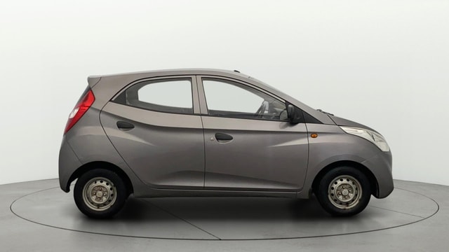 View Hyundai EON Image 8 Used Hyundai EON Image 8