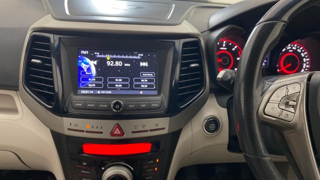 View Mahindra XUV300 Image 33 Used Mahindra XUV300 Image 33