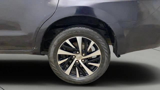 View Toyota Innova Crysta Image 8 Used Toyota Innova Crysta Image 8