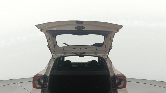 View Renault Kiger Image 17 Used Renault Kiger Image 17
