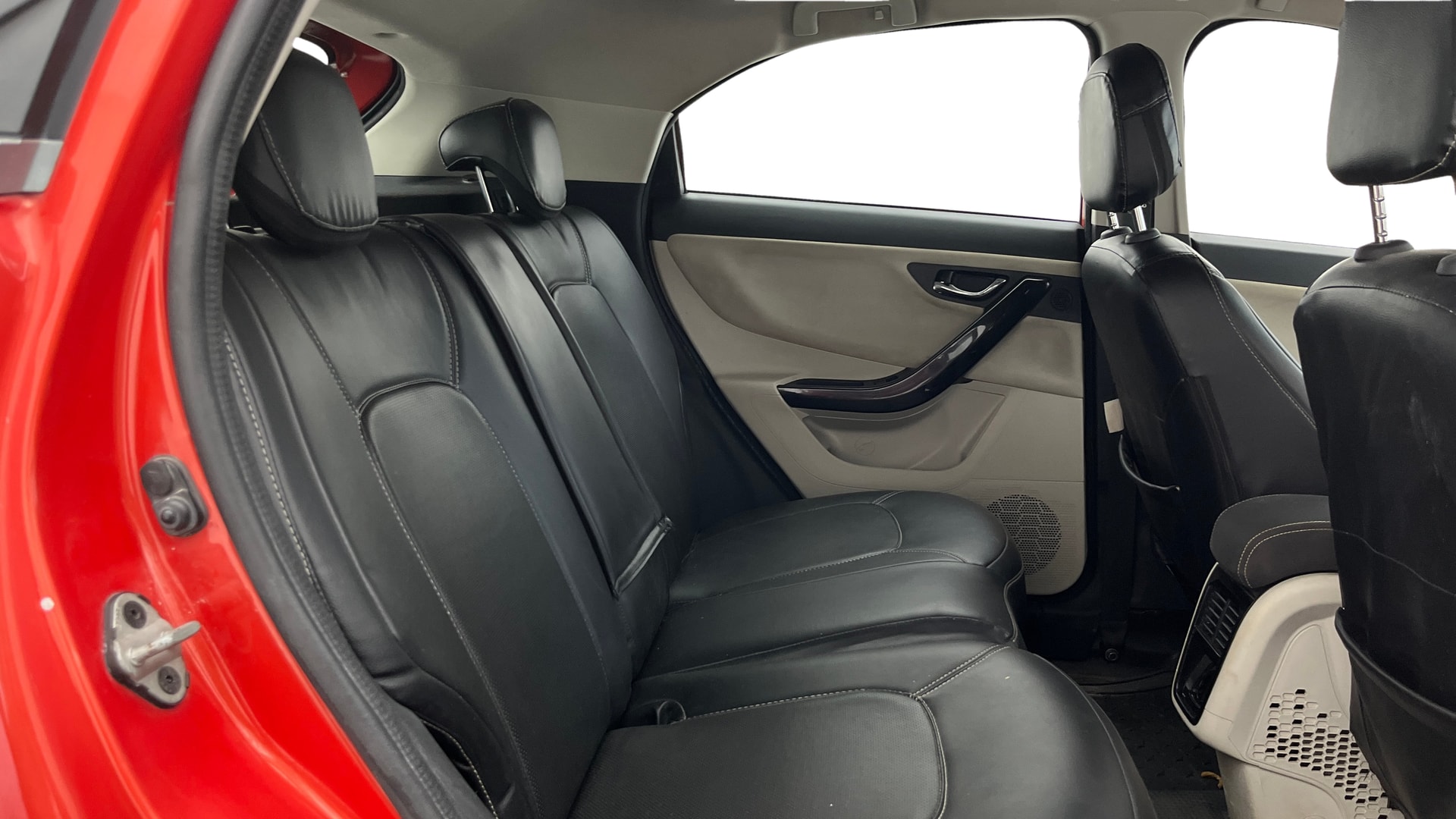 View 2022 Tata Nexon Revotron XE Image 37 Used 2022 Tata Nexon Revotron XE Image 37