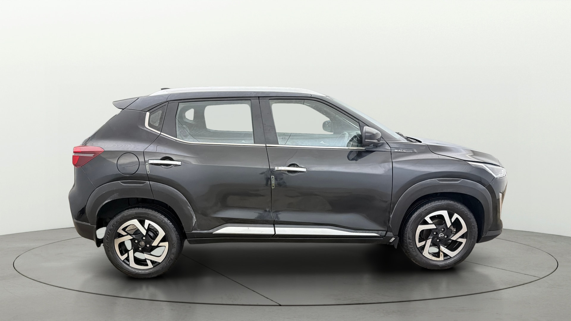 View 2022 Nissan Magnite Turbo XV Premium CVT Image 8 Used 2022 Nissan Magnite Turbo XV Premium CVT Image 8