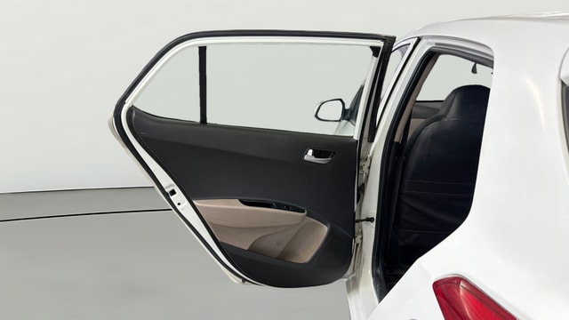 View Hyundai Grand i10 Image 22 Used Hyundai Grand i10 Image 22