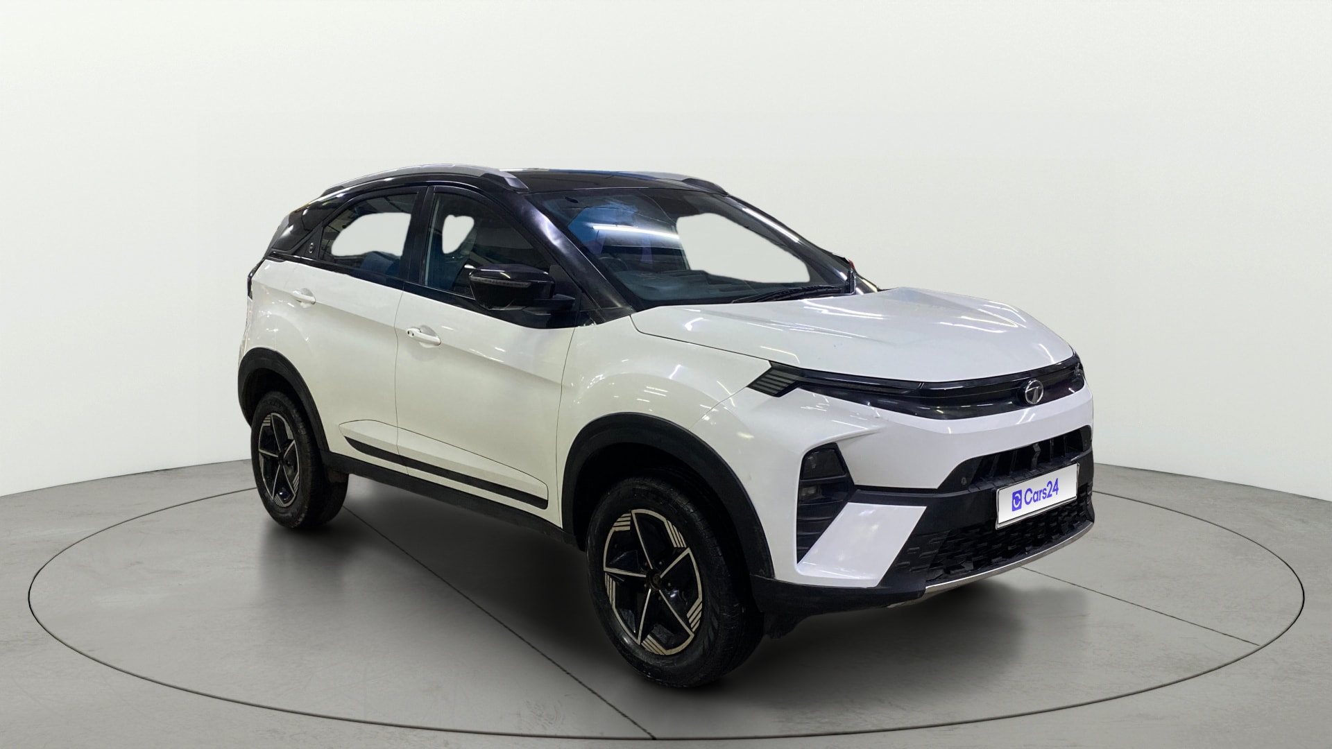 View 2023 Tata Nexon Revotron XE Image 23 Used 2023 Tata Nexon Revotron XE Image 23