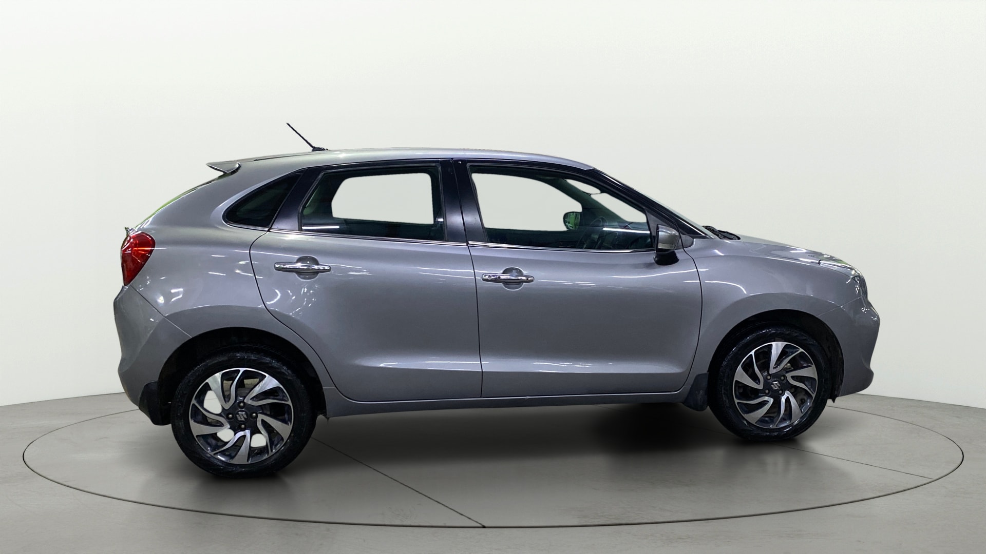 View 2019 Maruti Suzuki 1000 Base Variant Image 27 Used 2019 Maruti Suzuki 1000 Base Variant Image 27