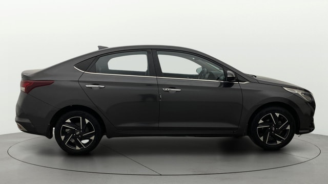 View Hyundai Verna Image 9 Used Hyundai Verna Image 9