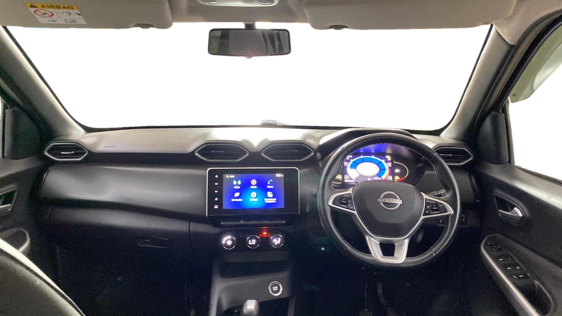 Used 2022 Nissan Magnite Used 2022 Nissan Magnite