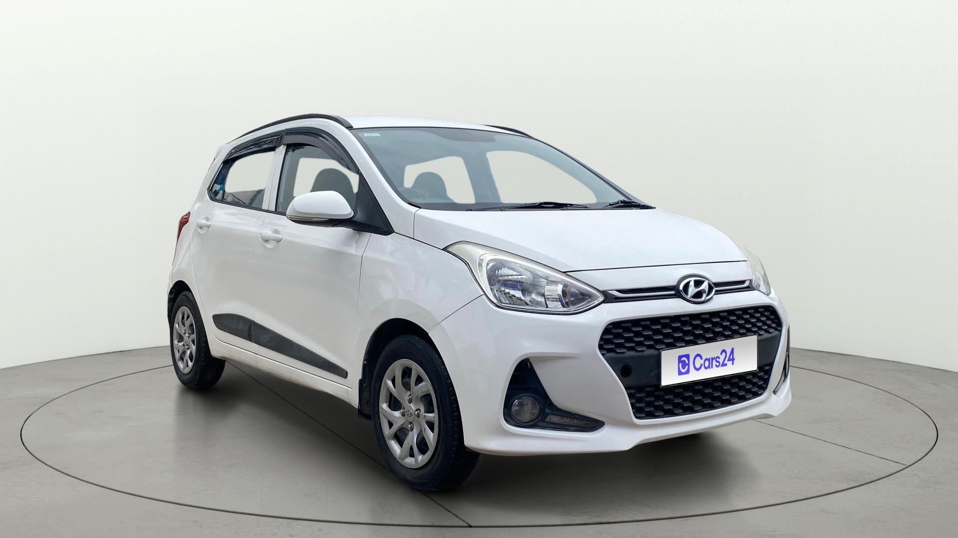 View 2019 Hyundai Grand i10 Sportz 1.2 Kappa Image 21 Used 2019 Hyundai Grand i10 Sportz 1.2 Kappa Image 21