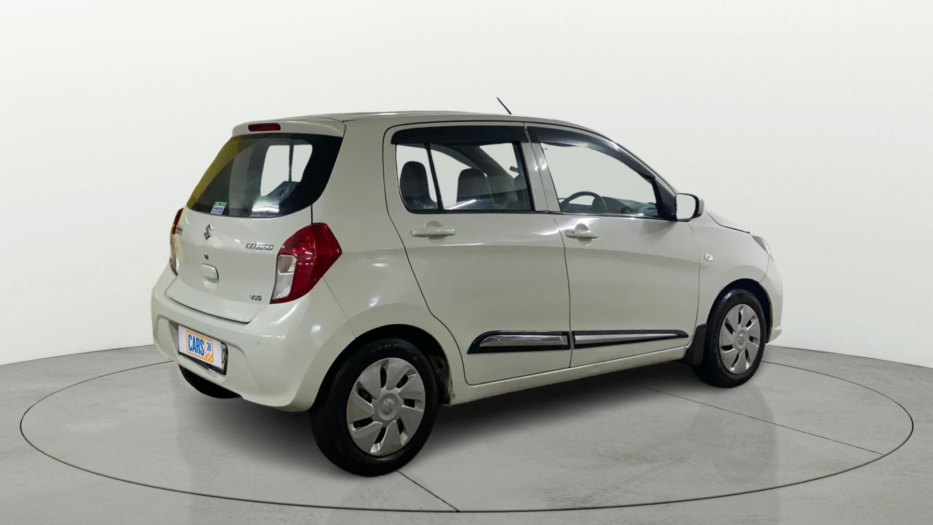 View 2019 Maruti Suzuki 1000 Base Variant Image 42 Used 2019 Maruti Suzuki 1000 Base Variant Image 42