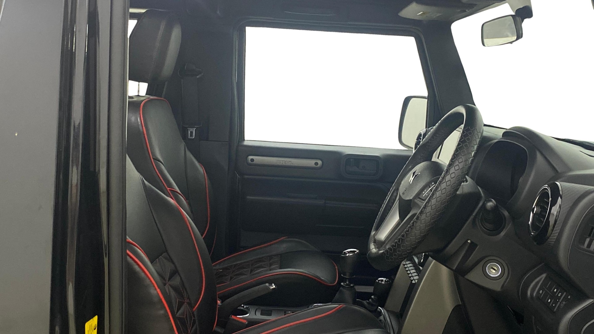 View 2022 Mahindra Thar AX Standard Manual Soft Top 6 Seater Image 25 Used 2022 Mahindra Thar AX Standard Manual Soft Top 6 Seater Image 25