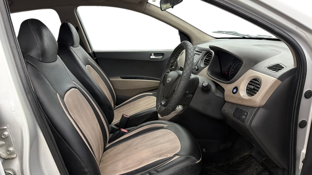 View Hyundai Grand i10 Image 25 Used Hyundai Grand i10 Image 25