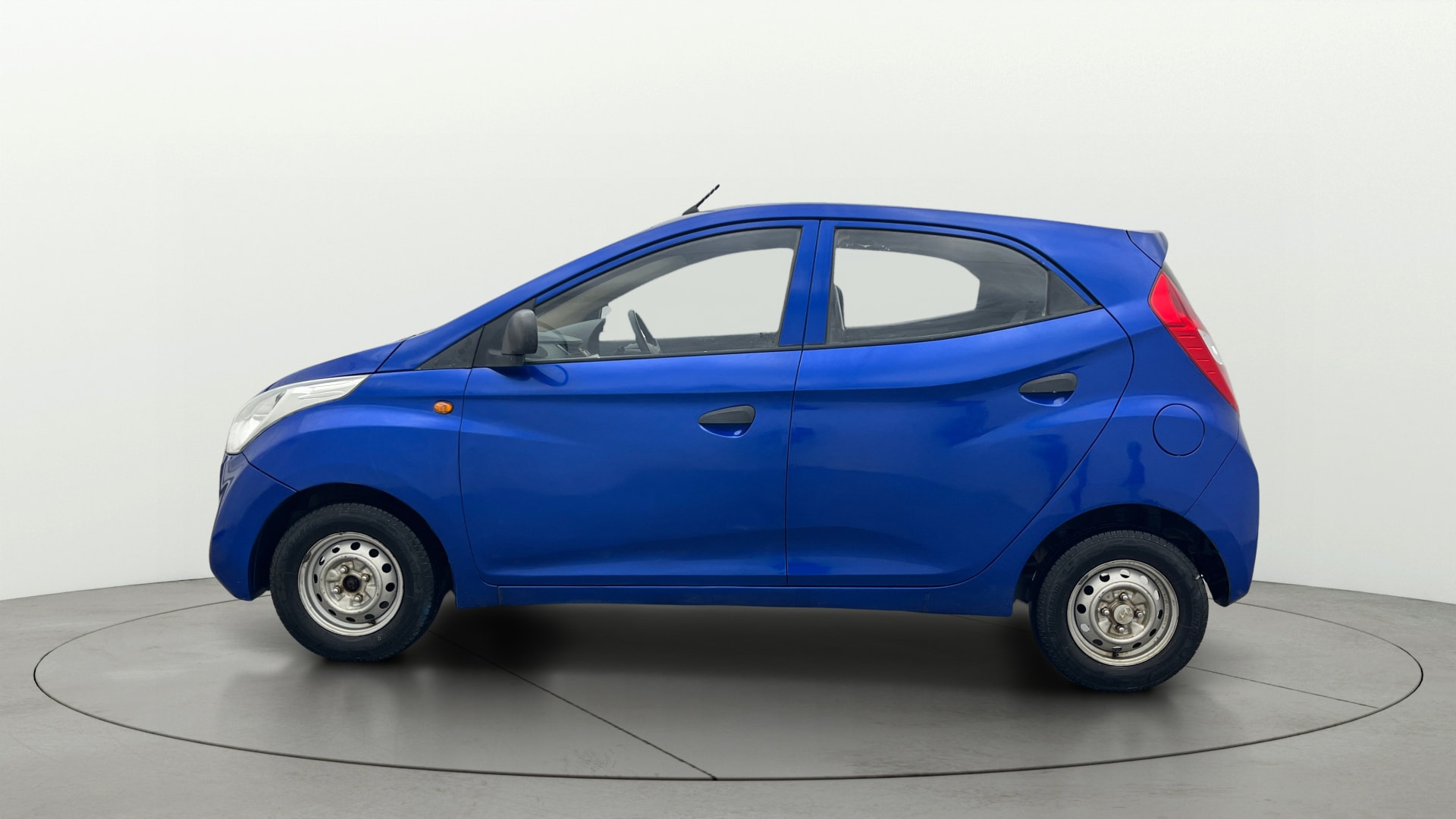 View 2014 Hyundai EON D-Lite Plus Image 5 Used 2014 Hyundai EON D-Lite Plus Image 5