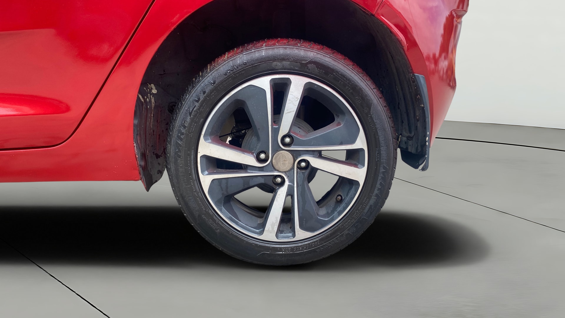 View 2022 Tata Altroz XZ Petrol Image 12 Used 2022 Tata Altroz XZ Petrol Image 12