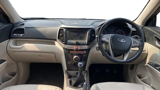 View Mahindra XUV300 Image 16 Used Mahindra XUV300 Image 16