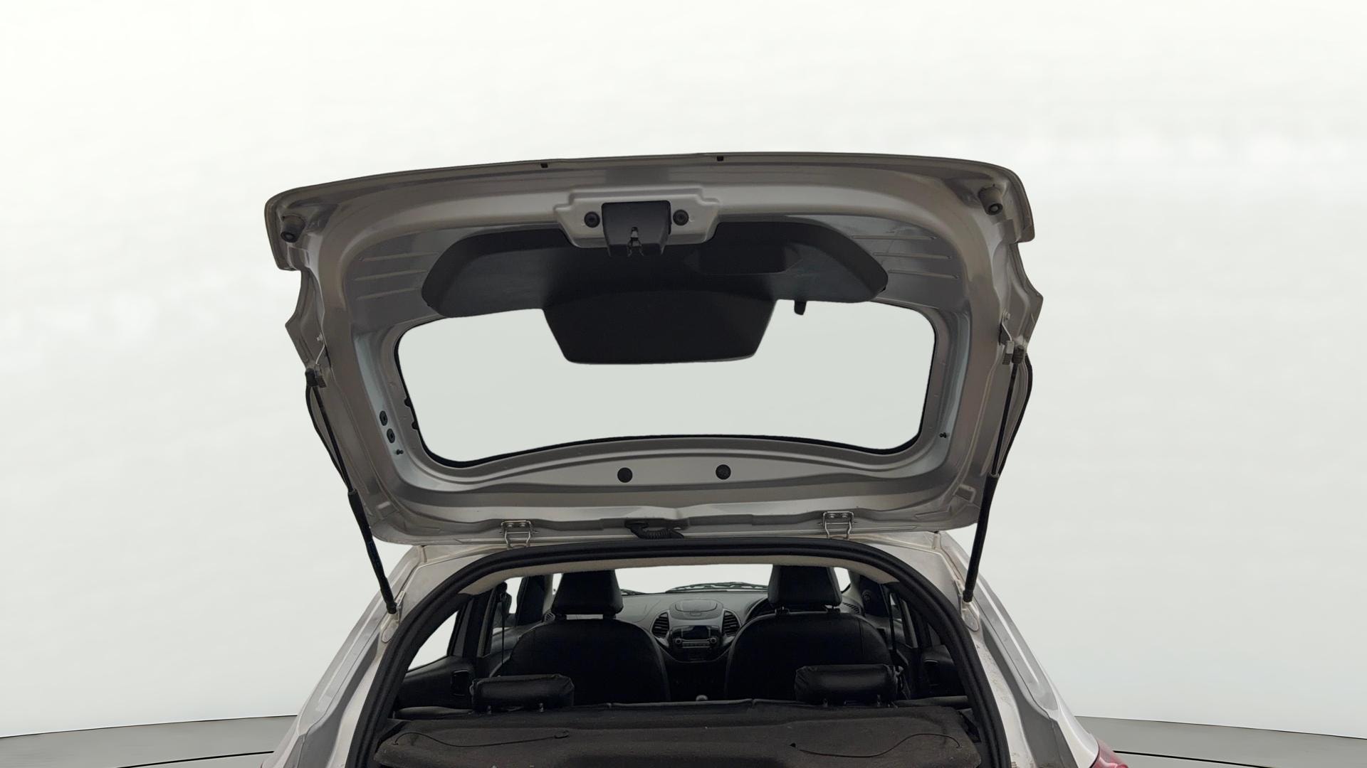 View 2020 Ford Figo Aspire 1.2P Ambiente MT BS IV Image 16 Used 2020 Ford Figo Aspire 1.2P Ambiente MT BS IV Image 16