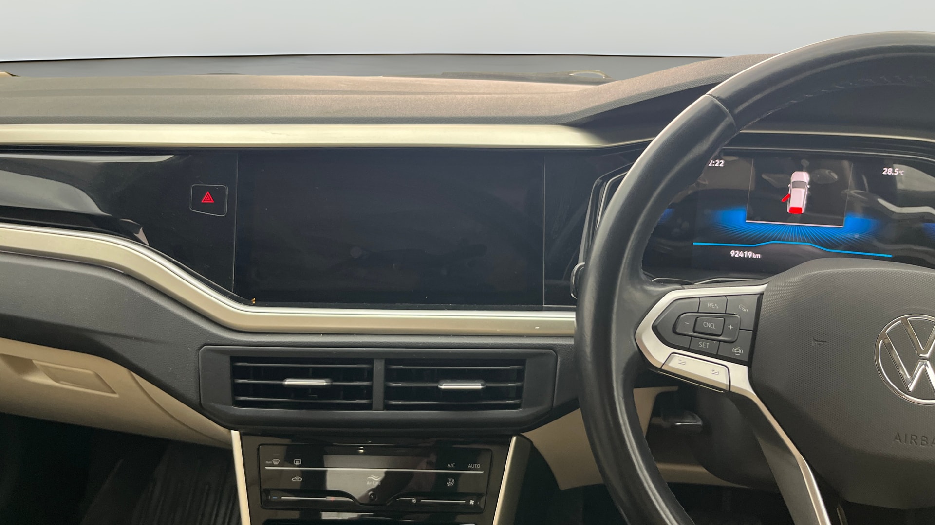 View 2023 Volkswagen Virtus Topline 1.0 TSI MT Image 17 Used 2023 Volkswagen Virtus Topline 1.0 TSI MT Image 17