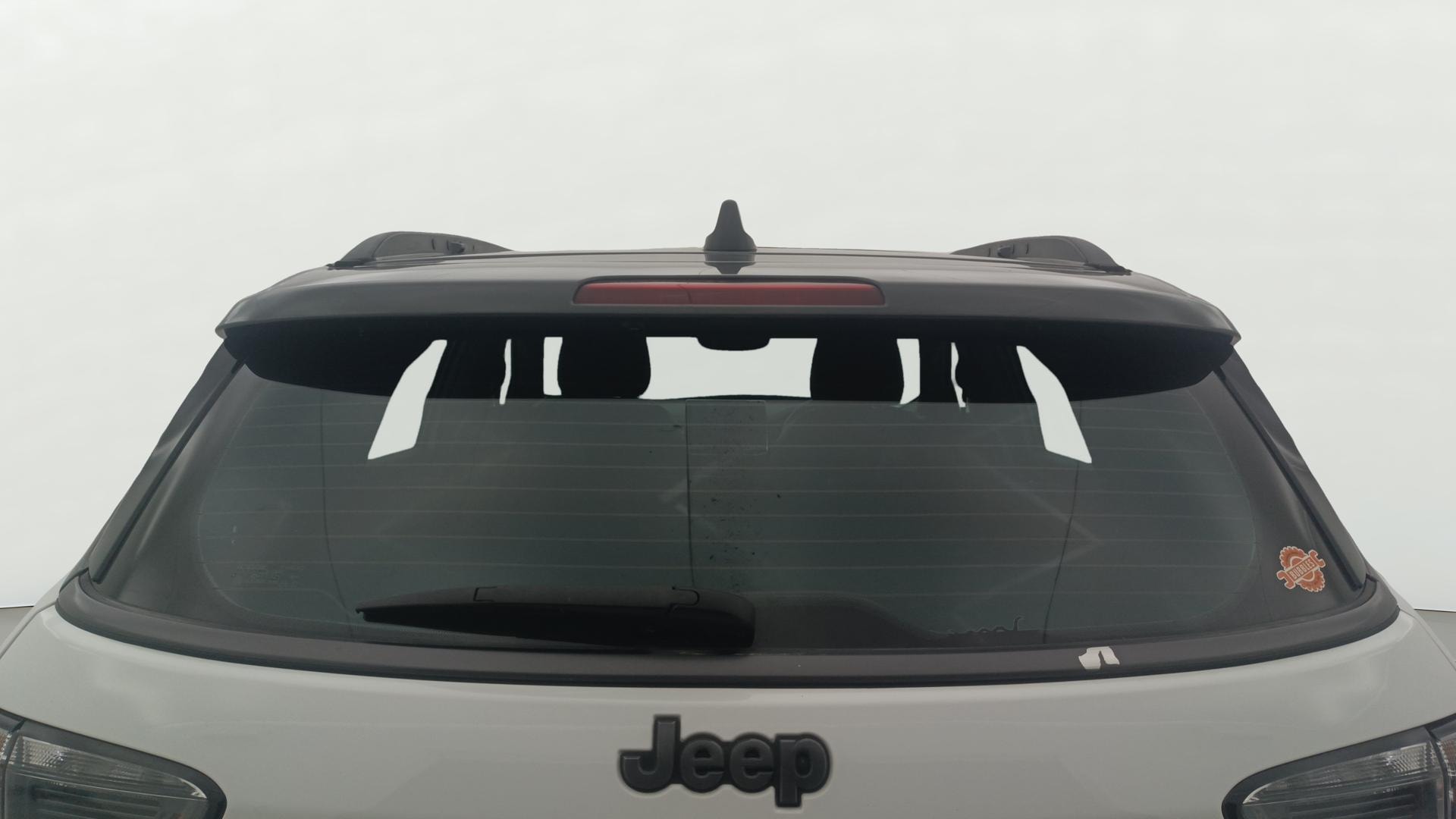 View 2023 Jeep Compass Limited 1.4 Multi AIR Petrol DDCT AT BS IV Image 4 Used 2023 Jeep Compass Limited 1.4 Multi AIR Petrol DDCT AT BS IV Image 4