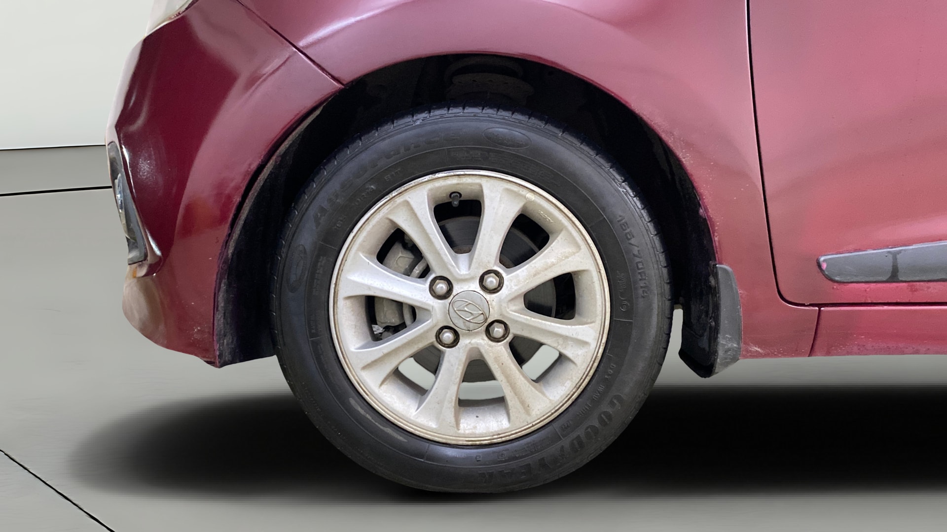 View 2015 Hyundai Grand i10 Asta AT 1.2 Kappa VTVT Image 27 Used 2015 Hyundai Grand i10 Asta AT 1.2 Kappa VTVT Image 27