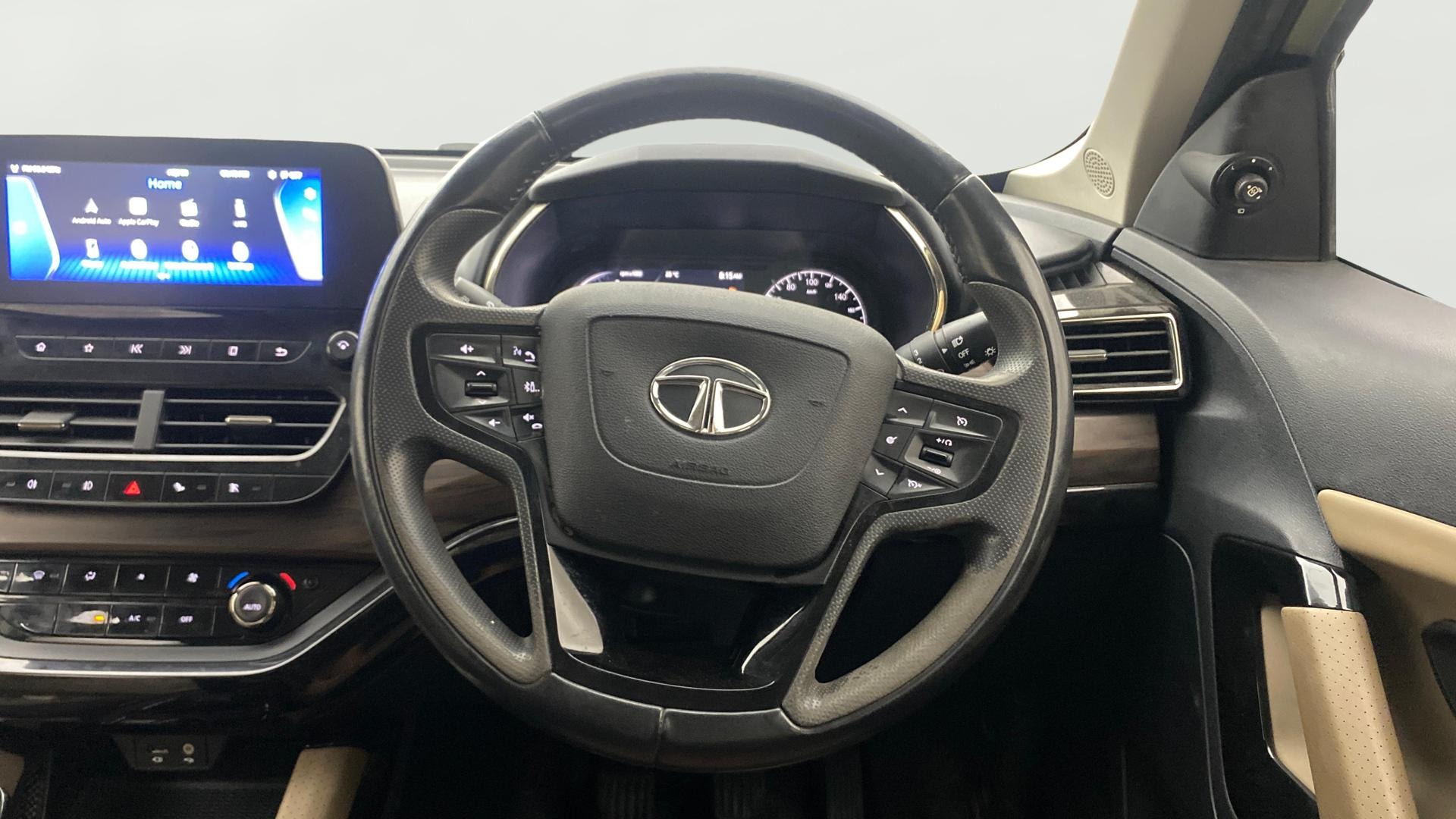View 2022 Tata Harrier XE Image 21 Used 2022 Tata Harrier XE Image 21