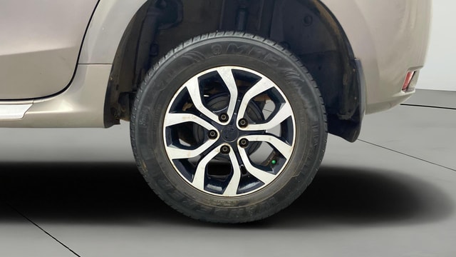 View Nissan Terrano Image 11 Used Nissan Terrano Image 11