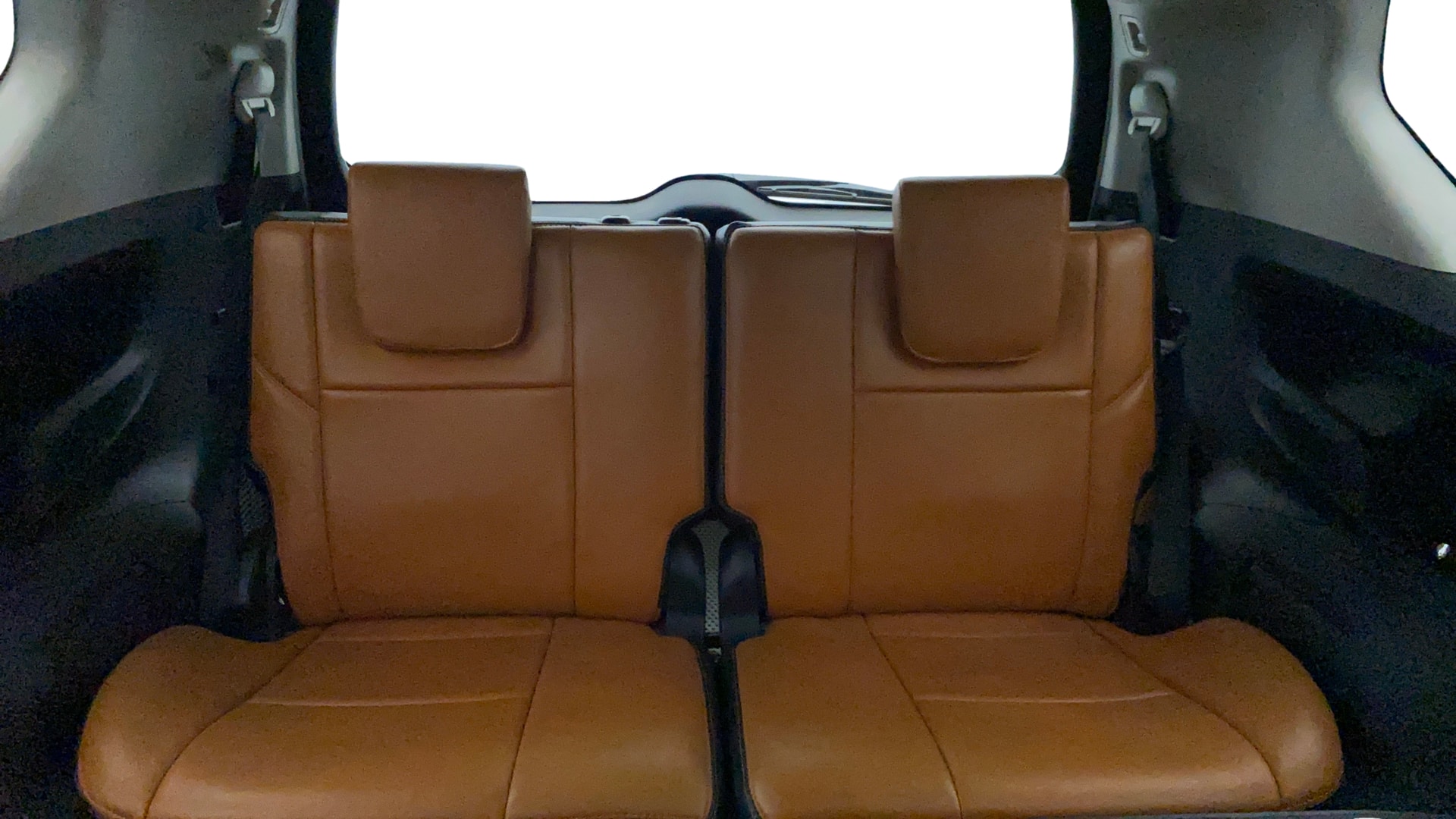 View 2021 Toyota Innova Crysta 2.4 G MT 7-Seater BS IV Image 13 Used 2021 Toyota Innova Crysta 2.4 G MT 7-Seater BS IV Image 13