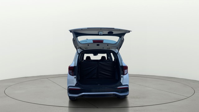 View Kia Carens Image 17 Used Kia Carens Image 17