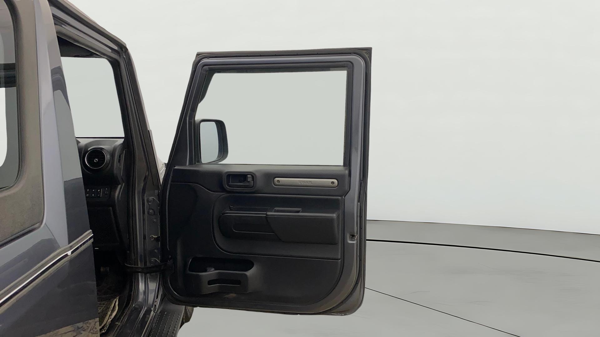 View 2021 Mahindra Thar AX Standard Manual Soft Top 6 Seater Image 43 Used 2021 Mahindra Thar AX Standard Manual Soft Top 6 Seater Image 43