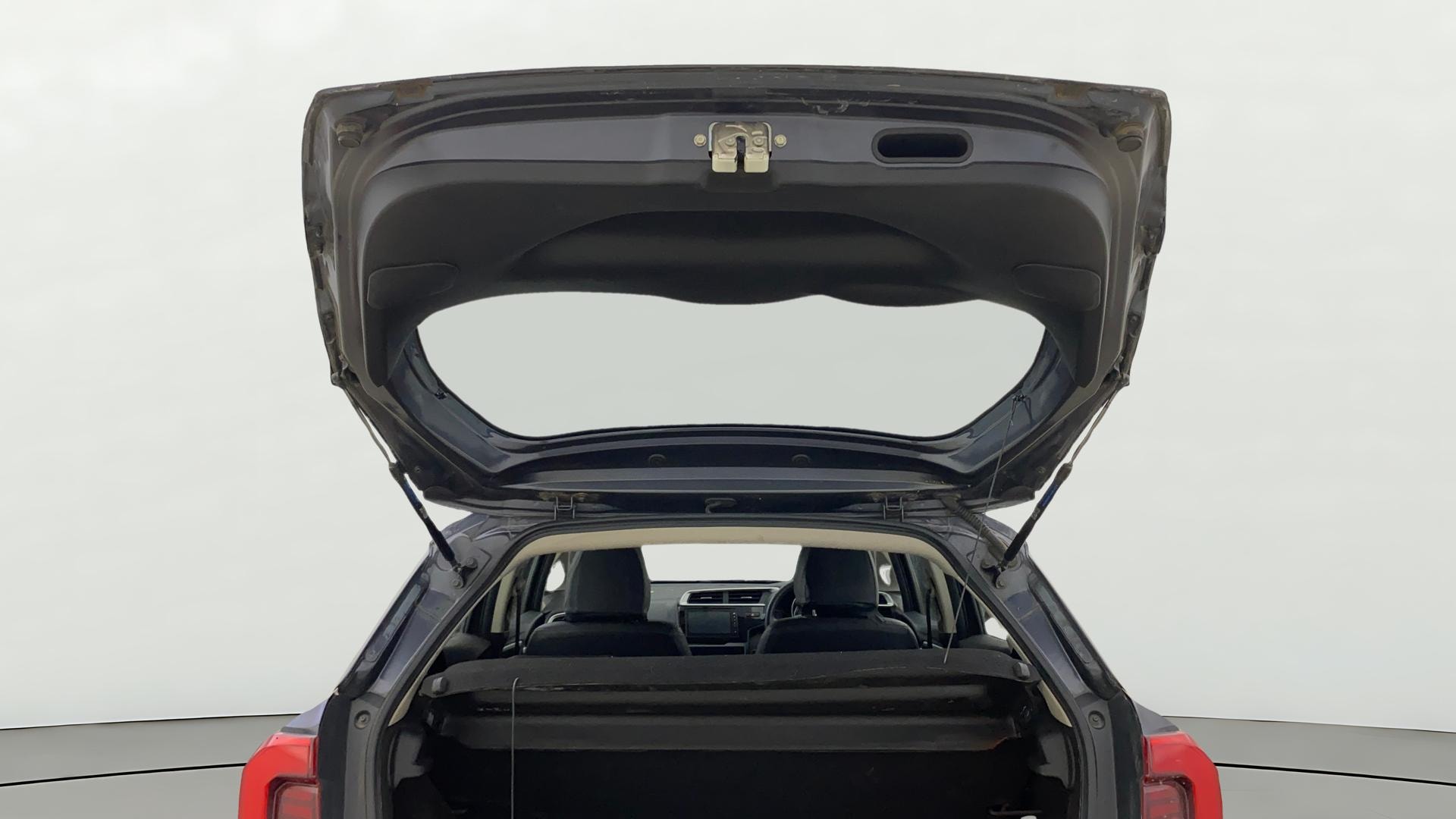 View 2022 Honda WR-V S MT Diesel Edge Edition Image 17 Used 2022 Honda WR-V S MT Diesel Edge Edition Image 17