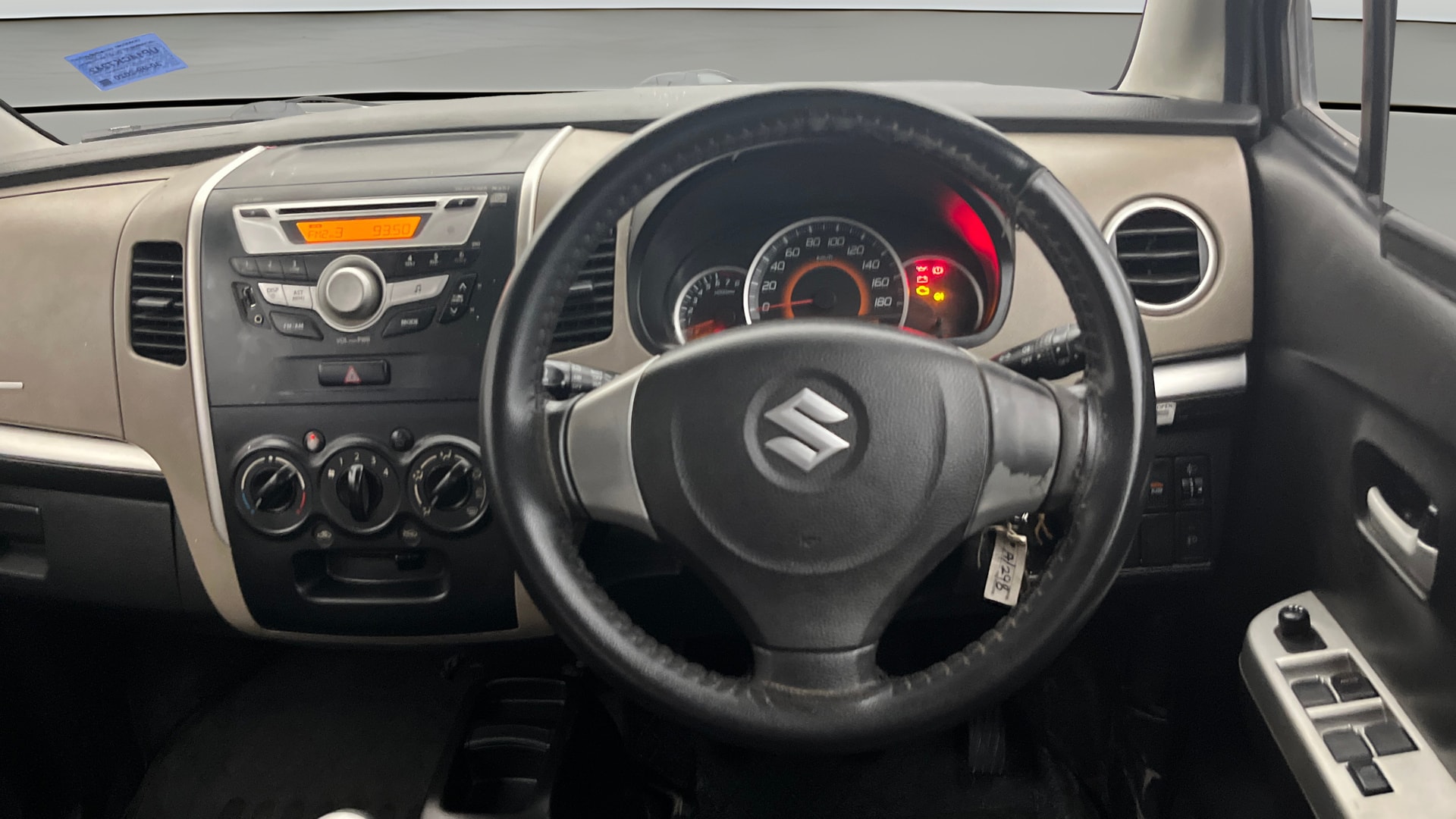 View 2014 Maruti Suzuki 1000 Base Variant Image 12 Used 2014 Maruti Suzuki 1000 Base Variant Image 12
