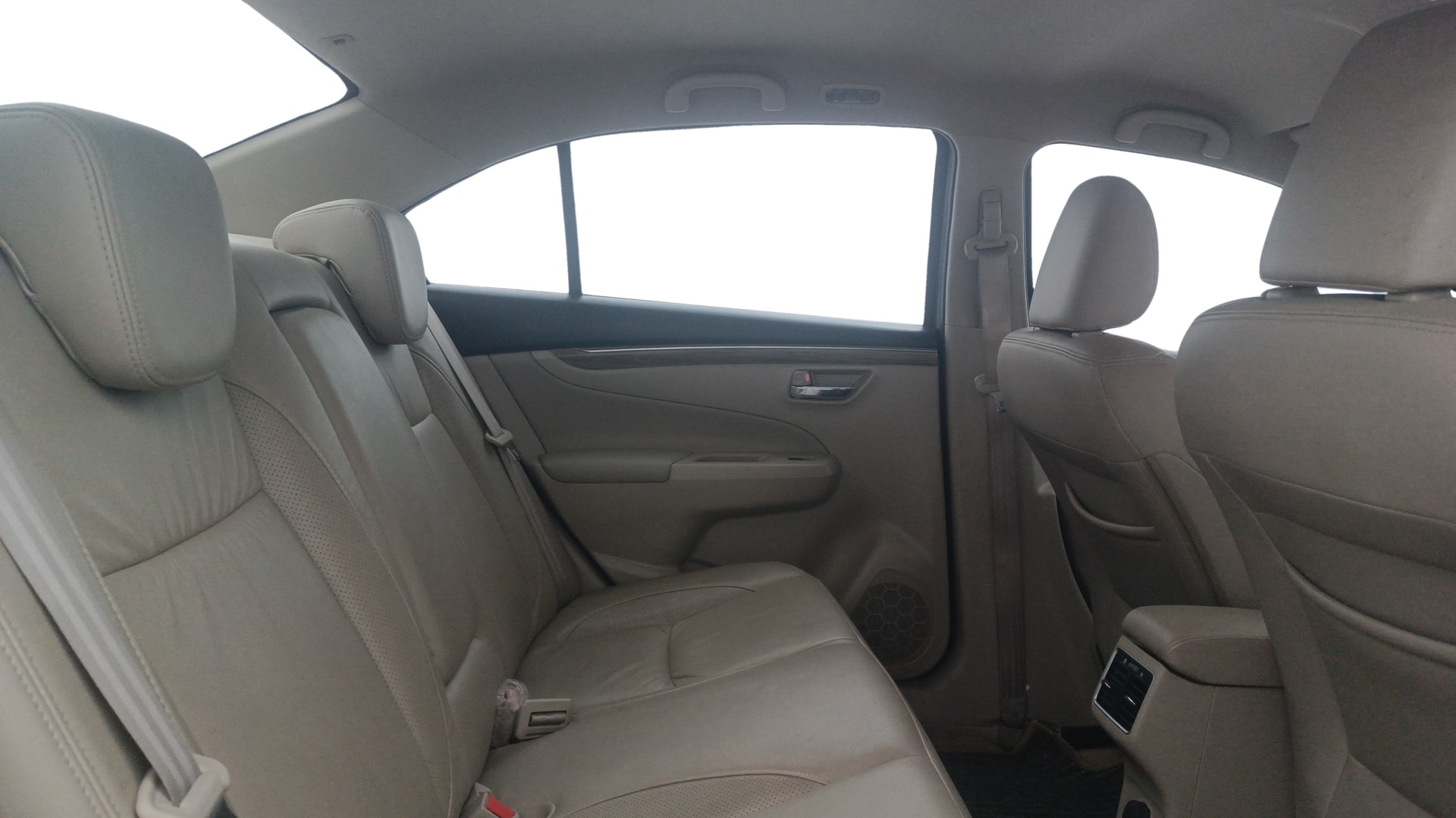 View 2019 Maruti Suzuki 1000 Base Variant Image 35 Used 2019 Maruti Suzuki 1000 Base Variant Image 35