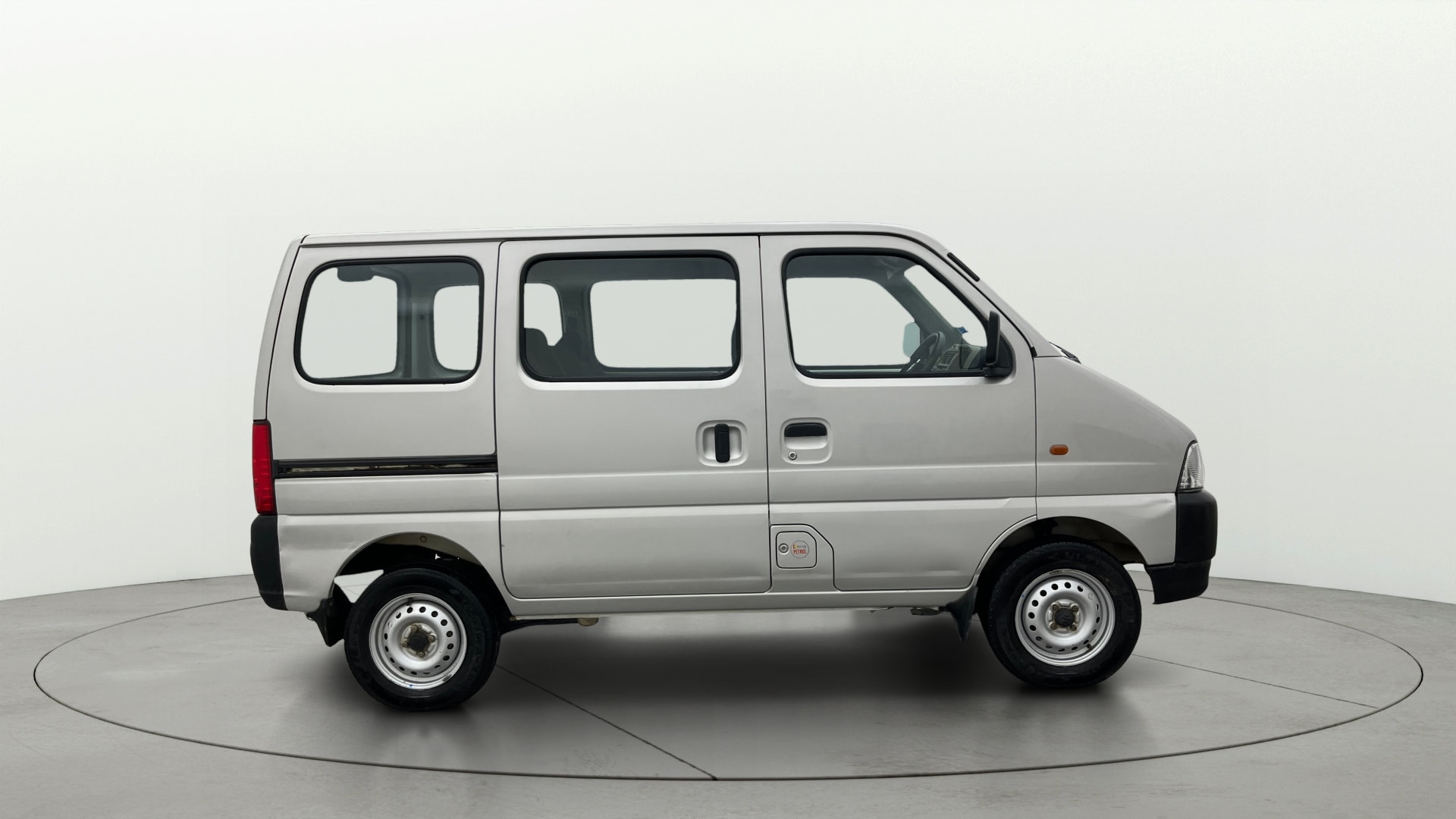 View 2025 Maruti Suzuki 1000 Base Variant Image 25 Used 2025 Maruti Suzuki 1000 Base Variant Image 25