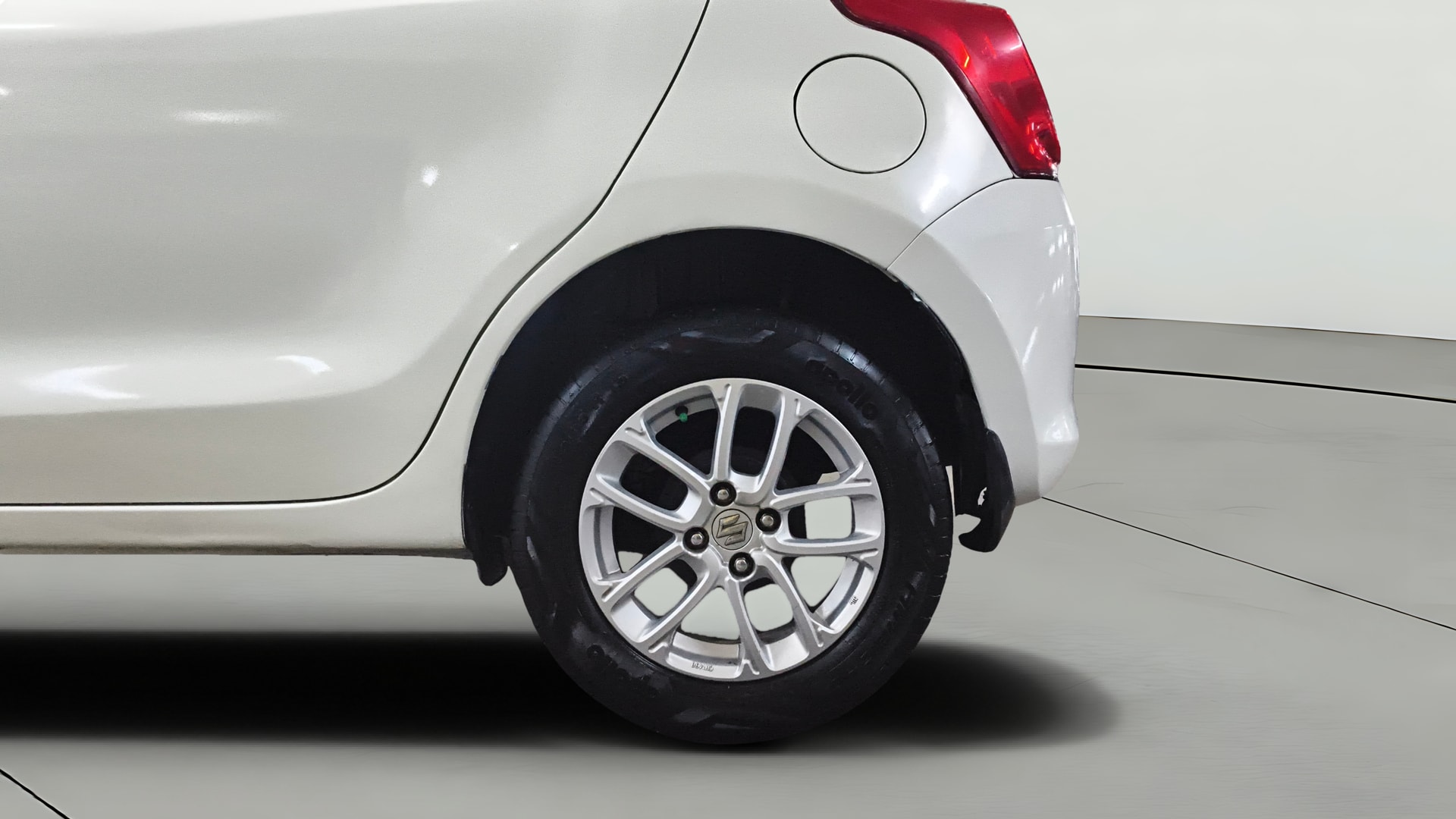 View 2018 Maruti Suzuki 1000 Base Variant Image 11 Used 2018 Maruti Suzuki 1000 Base Variant Image 11