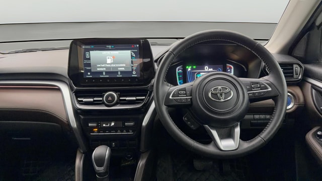 View Toyota Urban Cruiser Hyryder Image 21 Used Toyota Urban Cruiser Hyryder Image 21