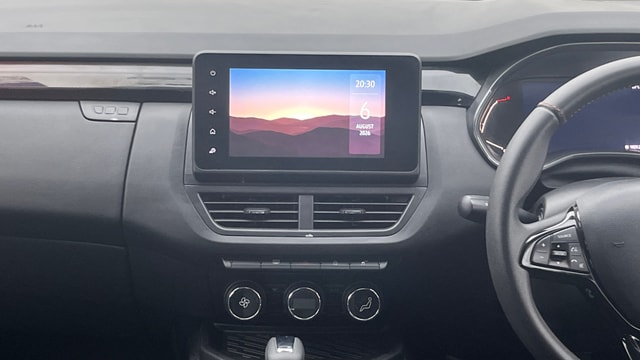 View Renault Kiger Image 33 Used Renault Kiger Image 33
