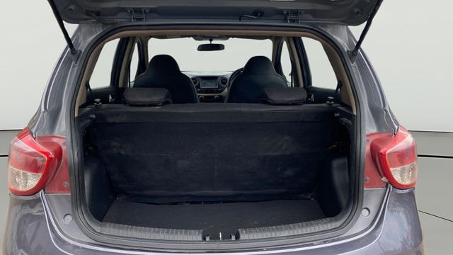 View Hyundai Grand i10 Image 38 Used Hyundai Grand i10 Image 38