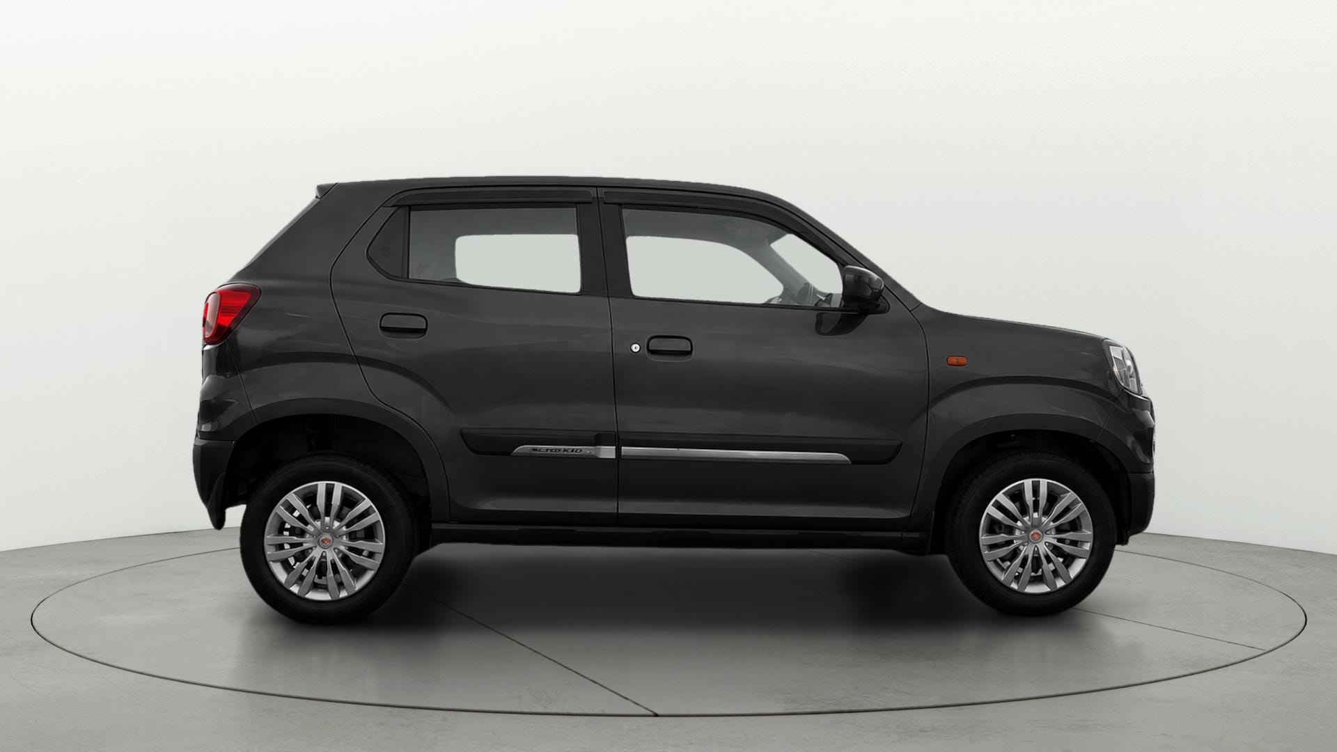 View 2023 Maruti Suzuki 1000 Base Variant Image 8 Used 2023 Maruti Suzuki 1000 Base Variant Image 8
